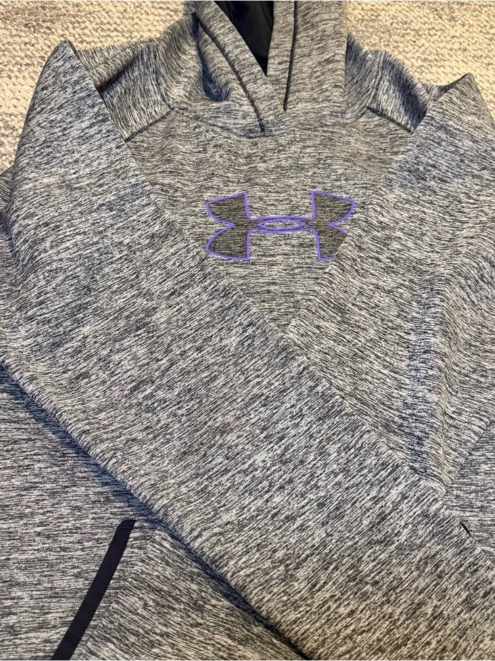 women’s under armor hoodie